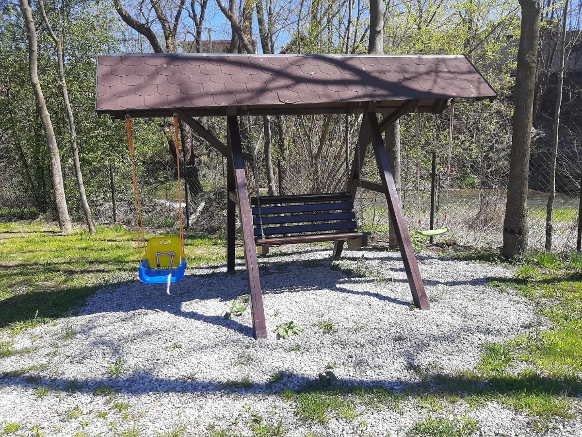 Apartamenty Nad Rzeka Kacwin Exterior foto